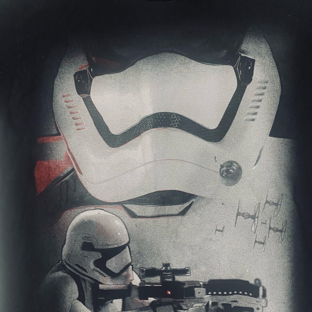 Star Wars The Force Awakens Storm Trooper Mad Engine Short Sleeve T-shirt SIZE M - Picture 4 of 9